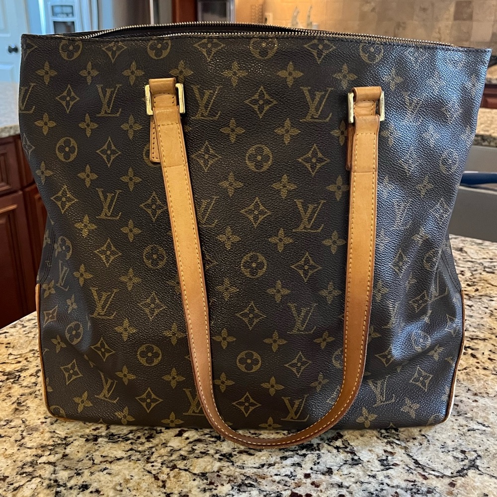 Louis Vuitton Cabas Mezzo